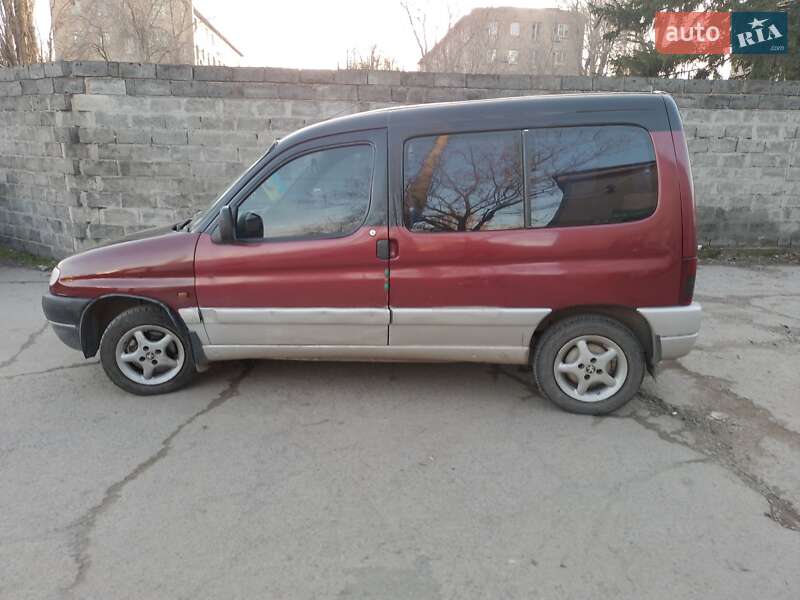 Мінівен Peugeot Partner 1999 в Кривому Розі