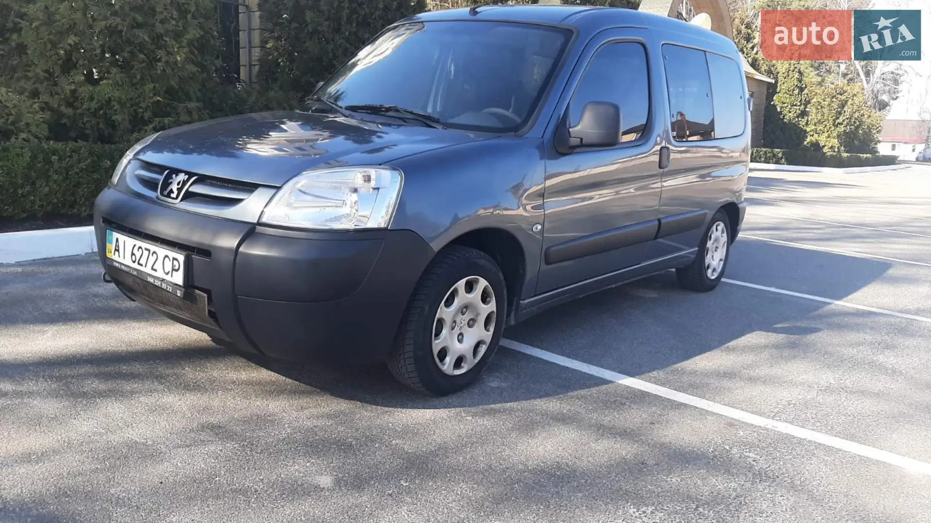 2011 Peugeot Partner - мініатюра 18