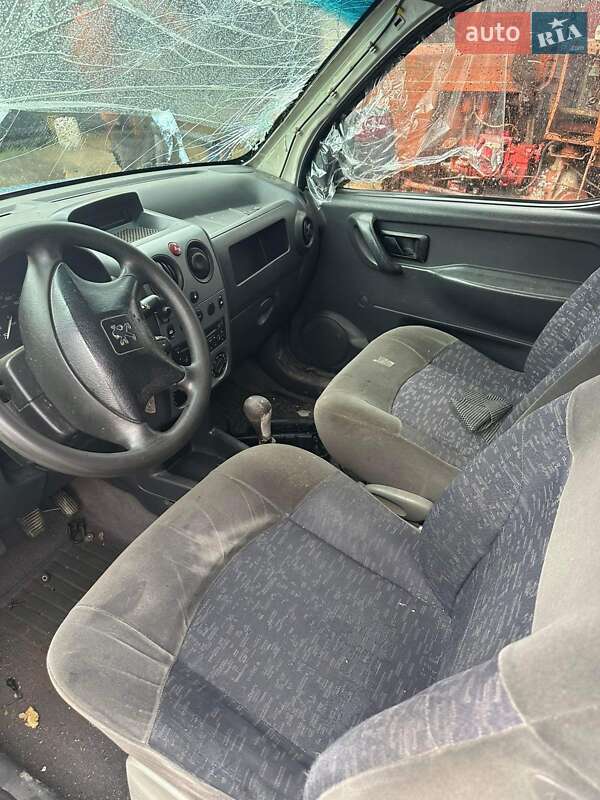 Мінівен Peugeot Partner 2007 в Рахові