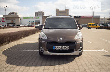 Мінівен Peugeot Partner 2013 в Житомирі