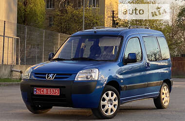 Мінівен Peugeot Partner 2004 в Дніпрі