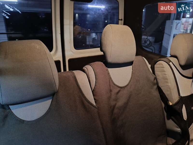 Мінівен Peugeot Partner 2003 в Львові