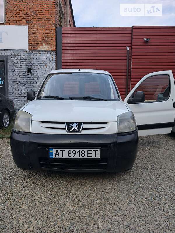 Мінівен Peugeot Partner 2003 в Солотвині