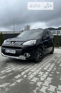 Мінівен Peugeot Partner 2011 в Тернополі