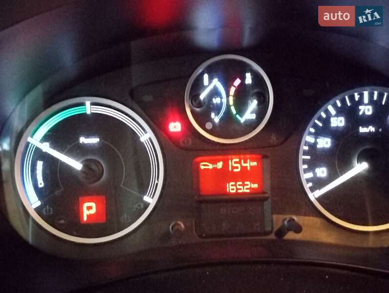 Вантажний фургон Peugeot Partner 2017 в Тернополі фото 10 Вантажний фургон Peugeot Partner 2017 в Тернополі