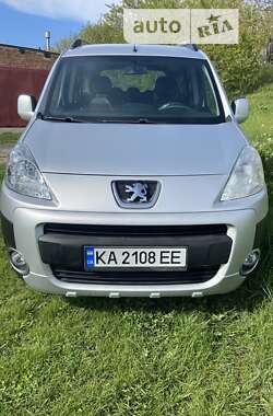 Мінівен Peugeot Partner 2011 в Києві