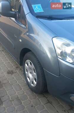Минивэн Peugeot Partner 2012 в 