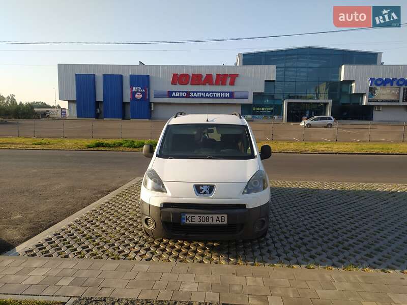Мінівен Peugeot Partner 2009 в Дніпрі фото 7 Мінівен Peugeot Partner 2009 в Дніпрі
