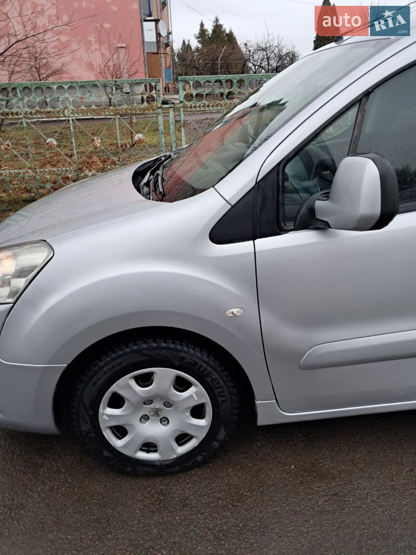 2011 Peugeot Partner - мініатюра 9