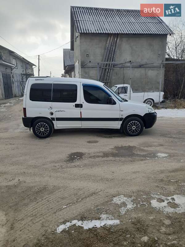 Минивэн Peugeot Partner 2007 в Черновцах