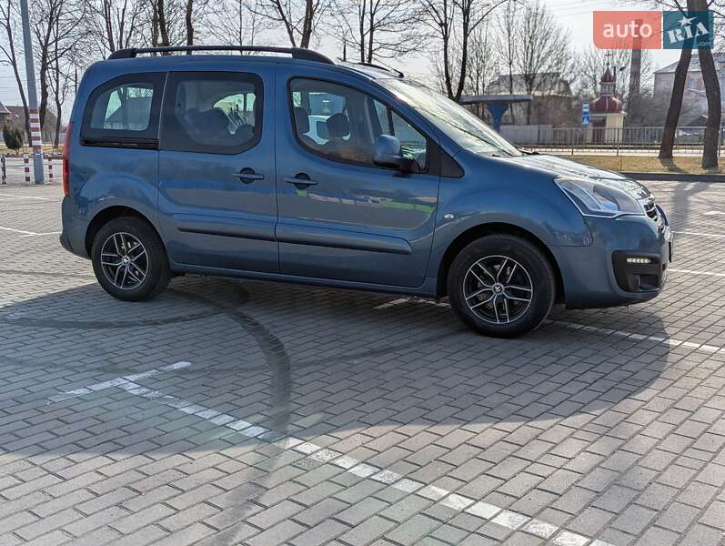 Мінівен Peugeot Partner 2015 в Коломиї