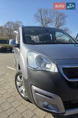 Минивэн Peugeot Partner 2016 в 