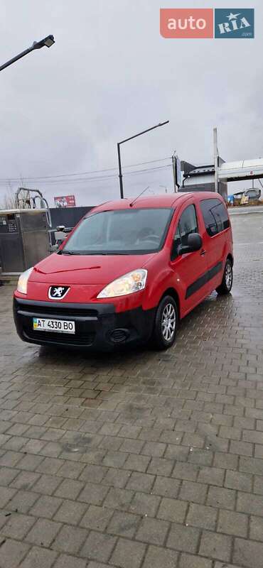 Минивэн Peugeot Partner 2011 в Ивано-Франковске