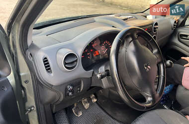 Минивэн Peugeot Partner 2011 в 