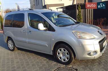 Минивэн Peugeot Partner 2011 в 