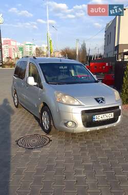 Минивэн Peugeot Partner 2011 в 