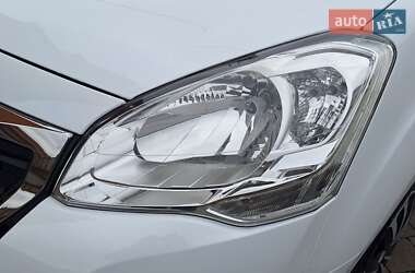 Минивэн Peugeot Partner 2018 в 