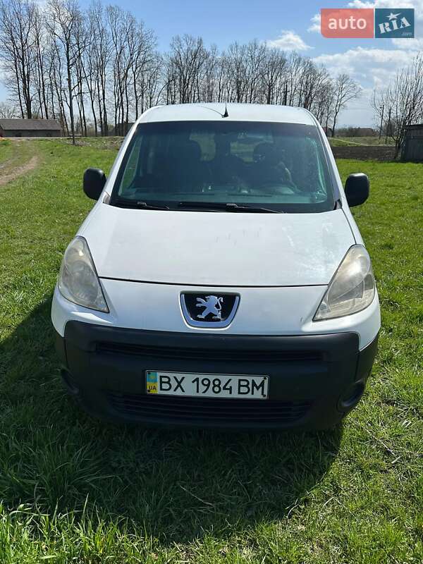 Мінівен Peugeot Partner 2008 в Коломиї