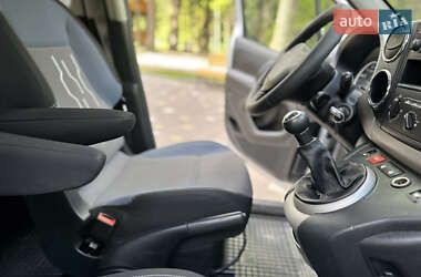 Мінівен Peugeot Partner 2013 в 
