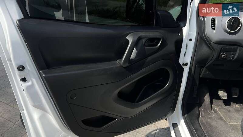 Минивэн Peugeot Partner 2017 в Львове