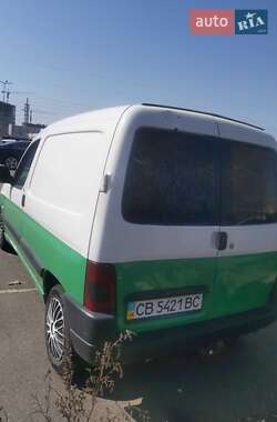 Вантажний фургон Peugeot Partner 2003 в 