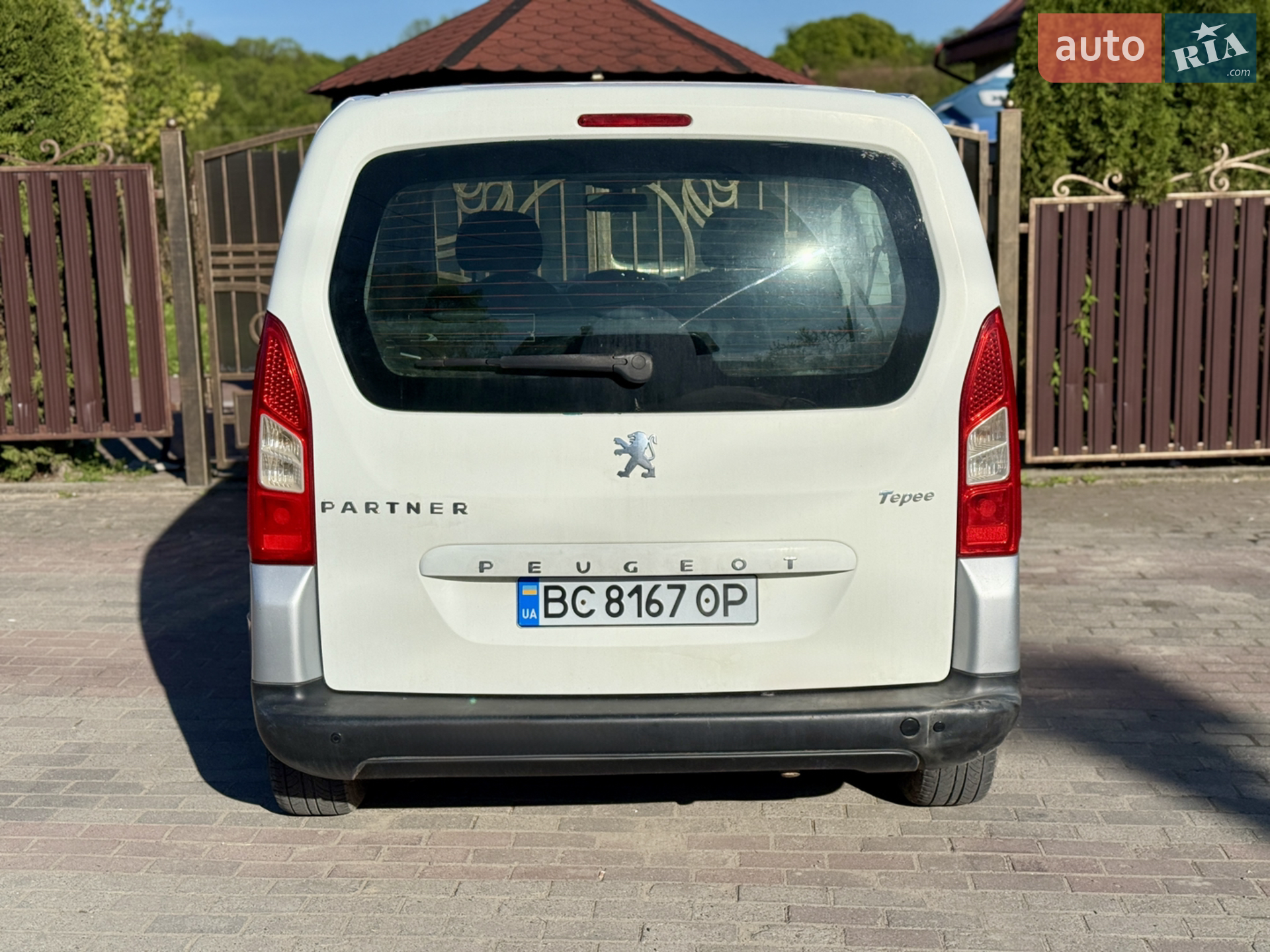 2011 Peugeot Partner - мініатюра 11