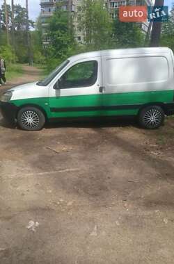 Грузовой фургон Peugeot Partner 2003 в 