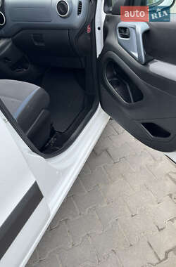 Минивэн Peugeot Partner 2012 в 