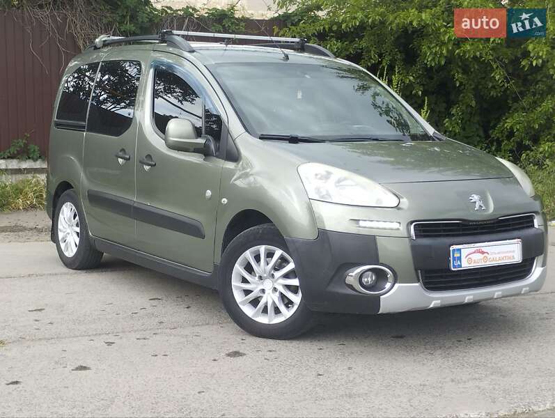 Минивэн Peugeot Partner 2012 в 