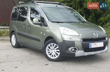 Минивэн Peugeot Partner 2012 в 