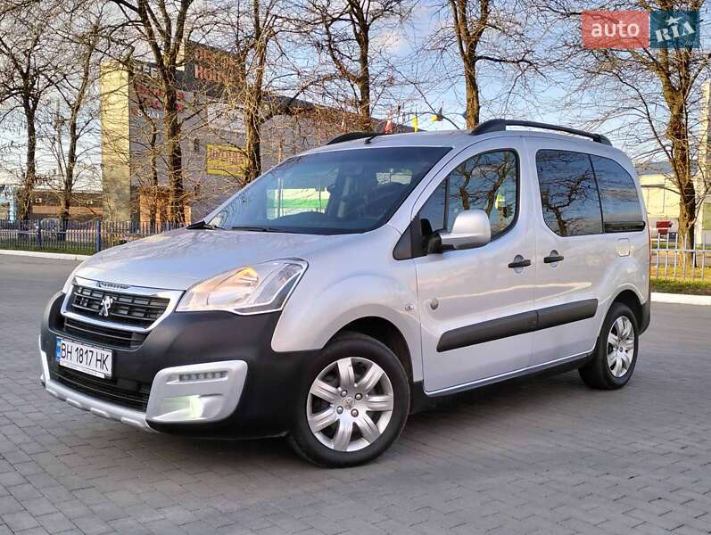 Мінівен Peugeot Partner 2015 в Одесі