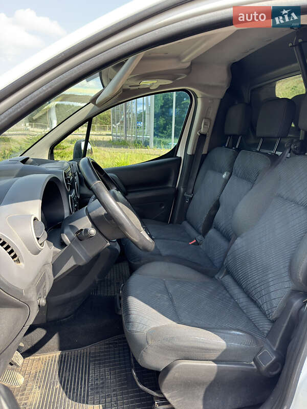 Грузовой фургон Peugeot Partner 2011 в Ровно