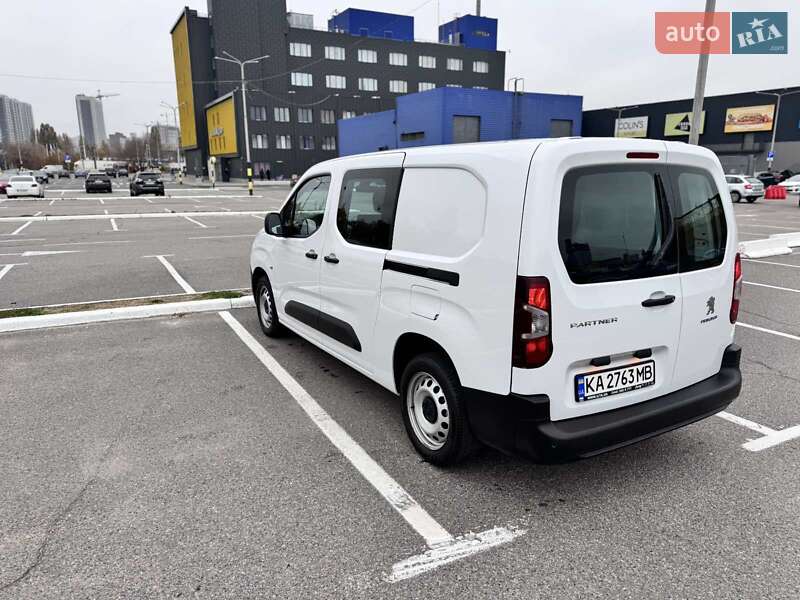 Минивэн Peugeot Partner 2023 в Киеве