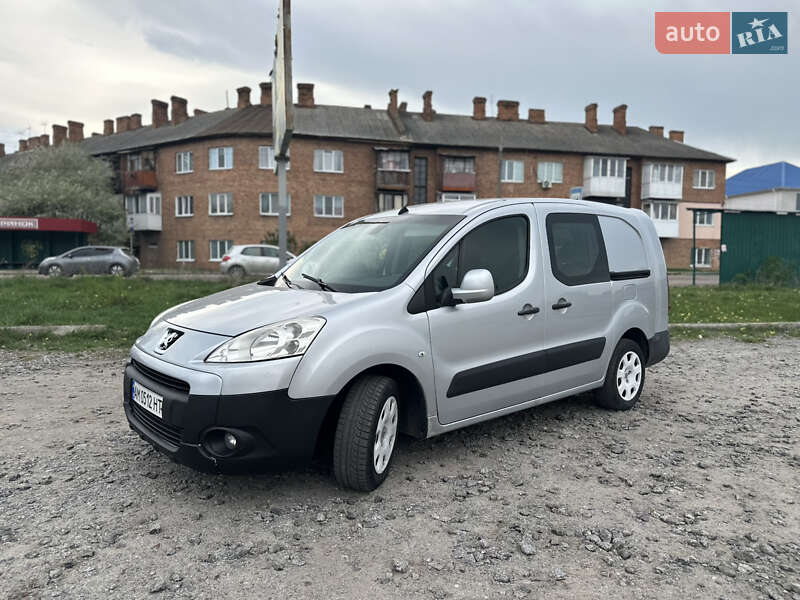 Грузовой фургон Peugeot Partner 2012 в Бердичеве
