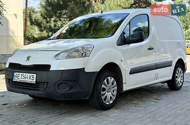 Грузовой фургон Peugeot Partner 2014 в Днепре