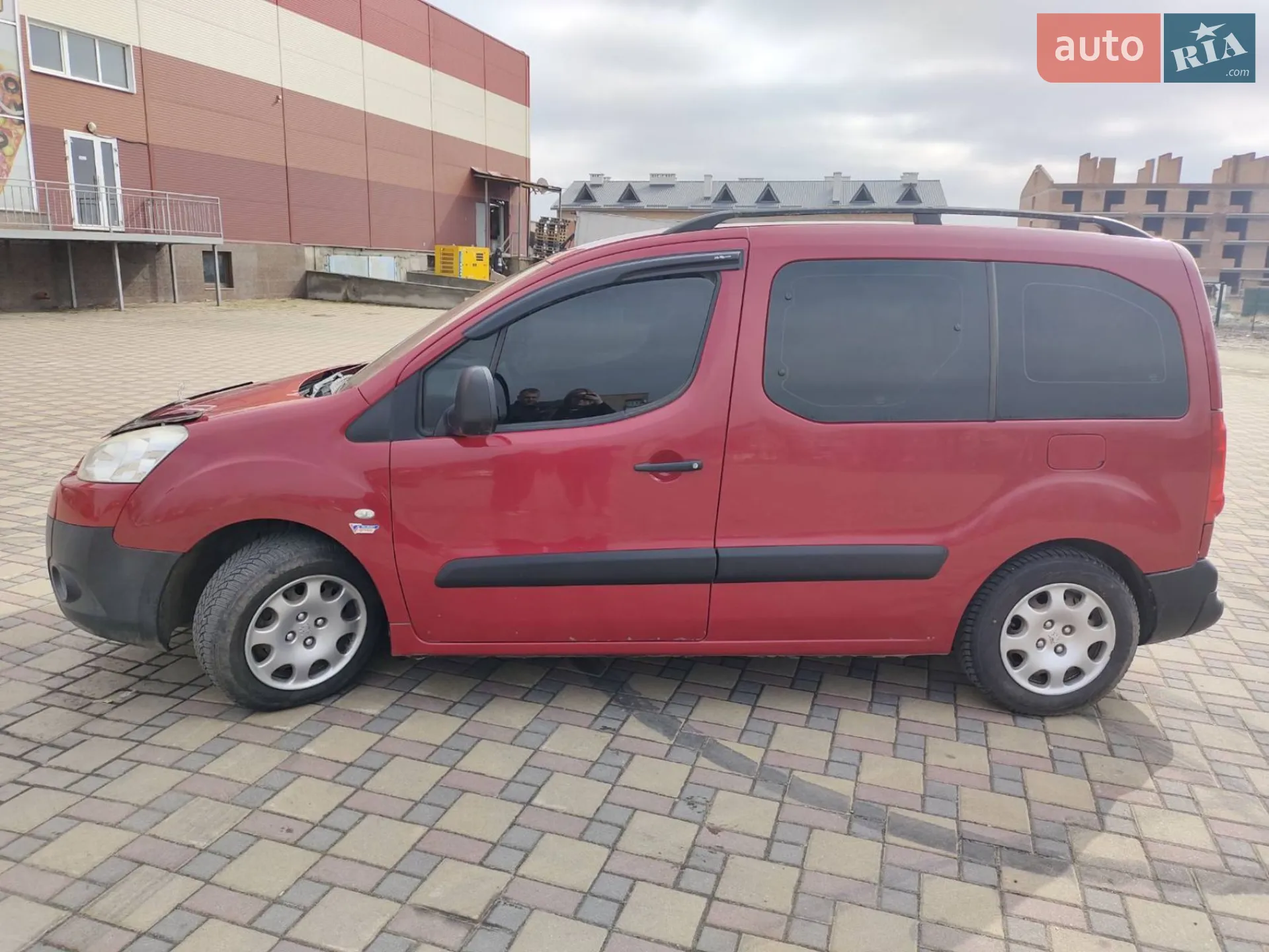 2010 Peugeot Partner - мініатюра 5
