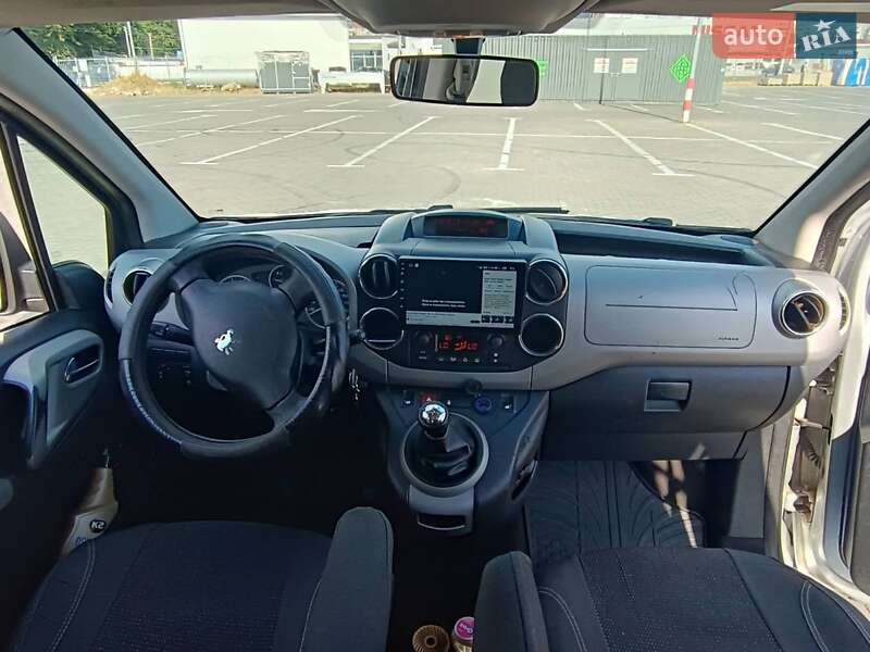 Мінівен Peugeot Partner 2011 в Одесі