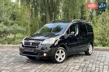 Мінівен Peugeot Partner 2017 в Києві