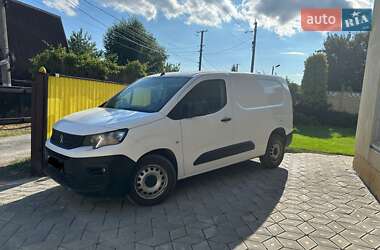 Вантажний фургон Peugeot Partner 2020 в Дніпрі