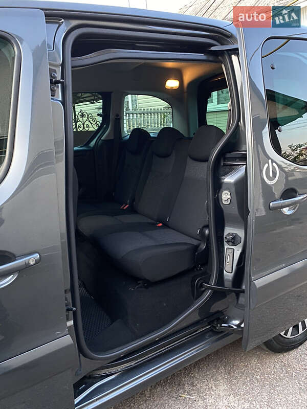 Мінівен Peugeot Partner 2018 в Житомирі