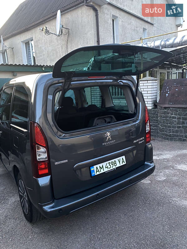 Мінівен Peugeot Partner 2018 в Житомирі