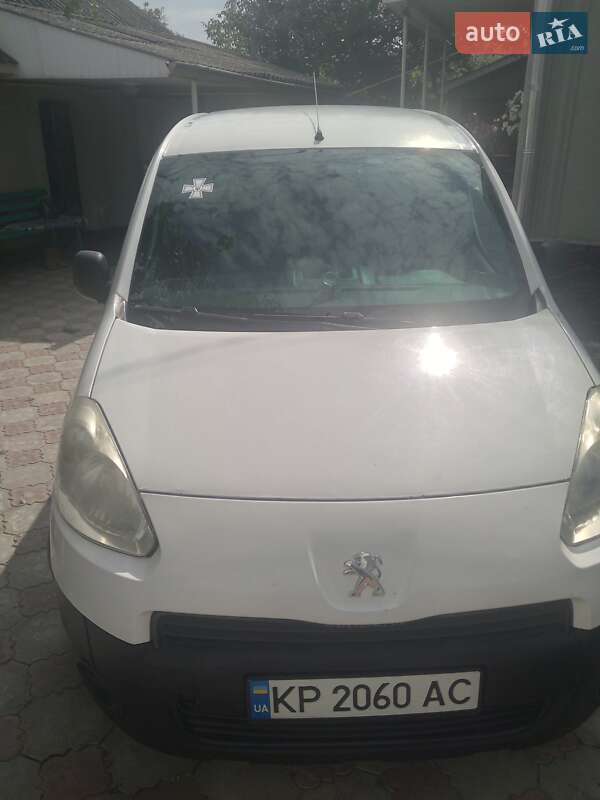 Мінівен Peugeot Partner 2013 в Дунаївцях