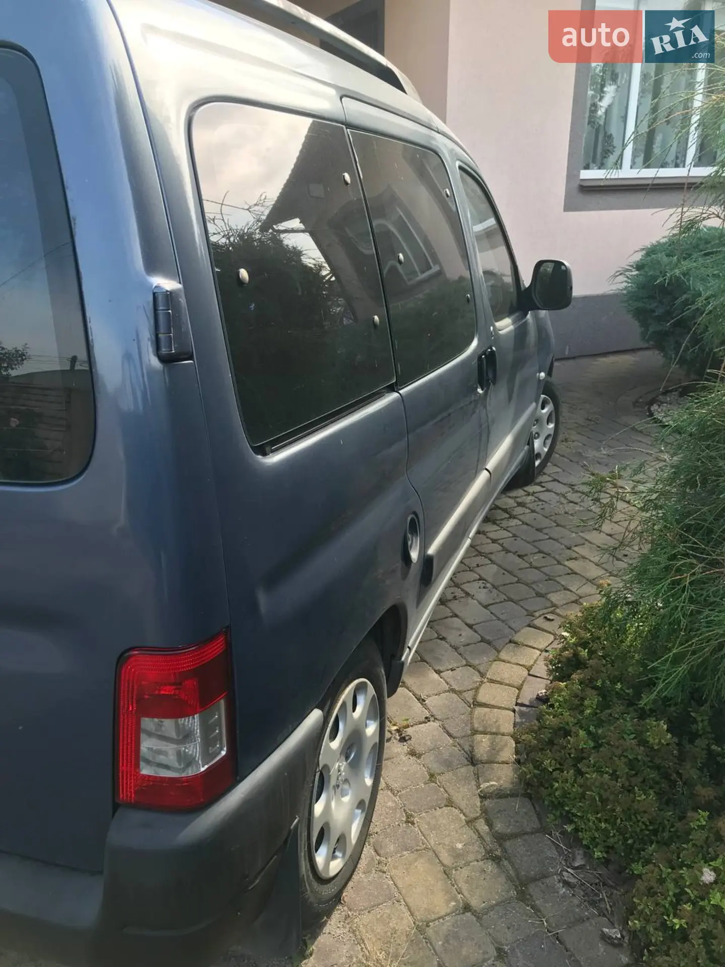 2011 Peugeot Partner - мініатюра 8