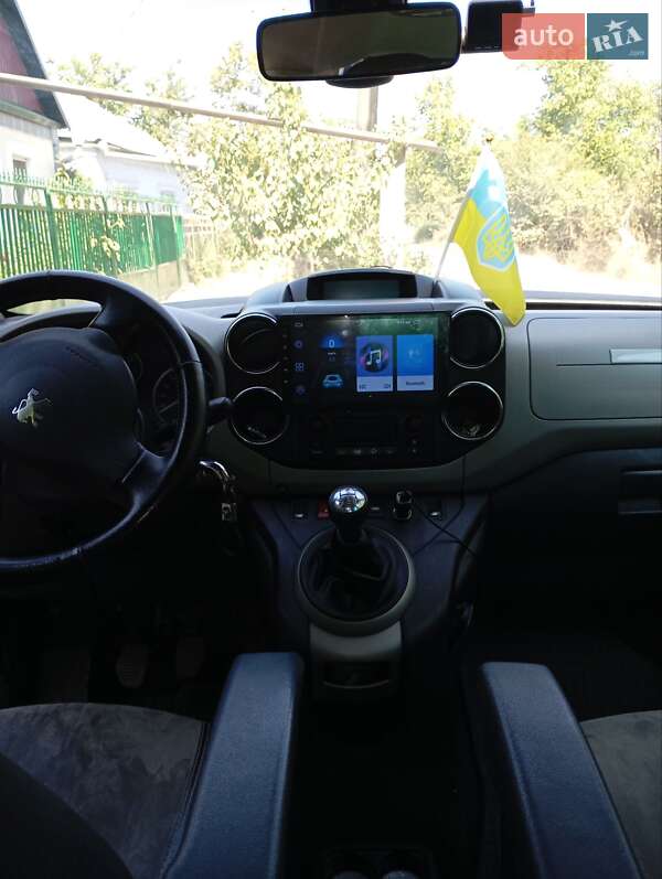 Минивэн Peugeot Partner 2009 в Килии фото 5 Минивэн Peugeot Partner 2009 в Килии