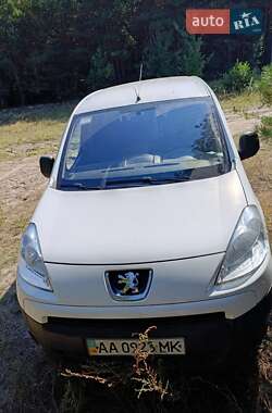 Минивэн Peugeot Partner 2009 в Киеве