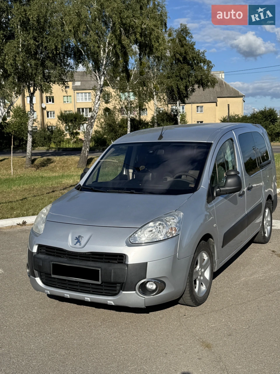 2011 Peugeot Partner - мініатюра 22