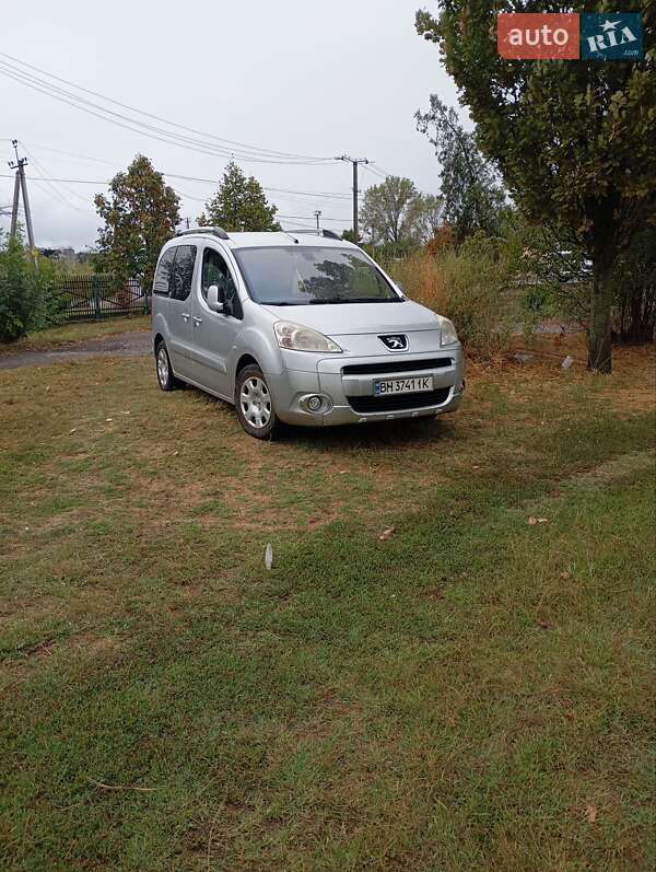 Минивэн Peugeot Partner 2009 в Килии фото 3 Минивэн Peugeot Partner 2009 в Килии