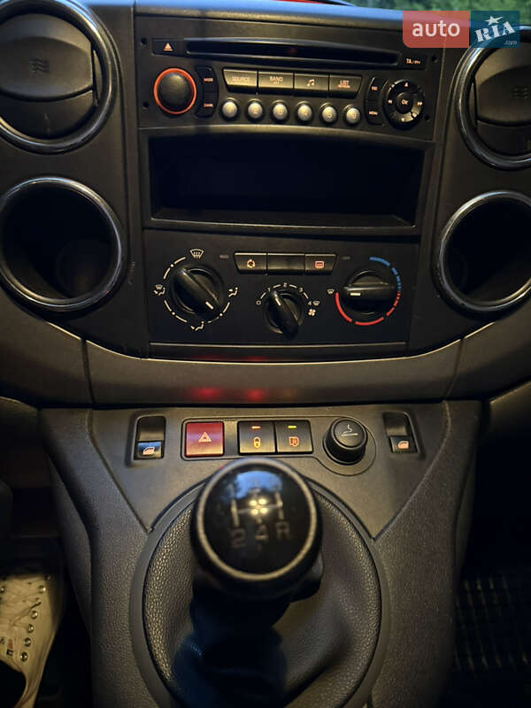 Минивэн Peugeot Partner 2012 в Ивано-Франковске