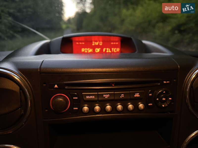 Минивэн Peugeot Partner 2012 в Ивано-Франковске