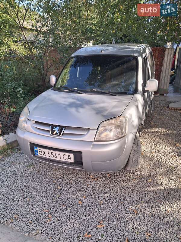 Минивэн Peugeot Partner 2008 в Каменец-Подольском фото 7 Минивэн Peugeot Partner 2008 в Каменец-Подольском